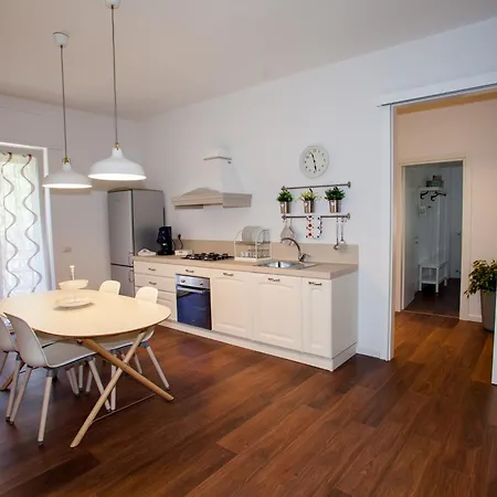 アパート Oikos *