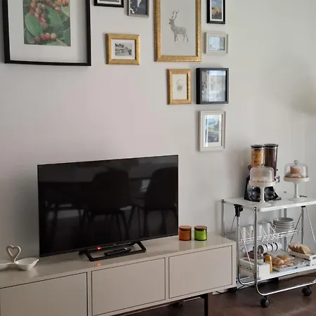 Oikos דירה מטרה